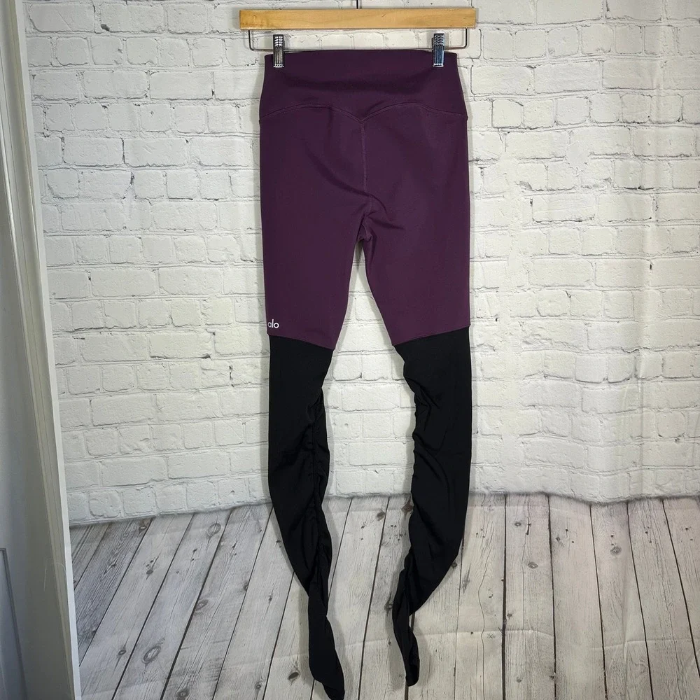 Alo Yoga Goddess Leggings Purple Black High Waist Ribbed Stirrup Size Small